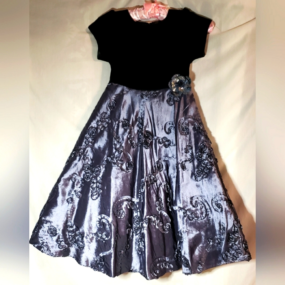 Girls formal steel blue velvet taffeta dress